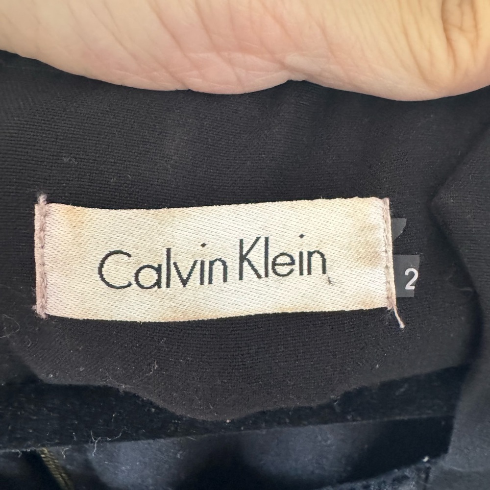 Calvin Klein Black and White Tag